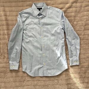 Banana Republic Non-Iron Slim Fit Dress Shirt Men’s Small |‎ Light Blue